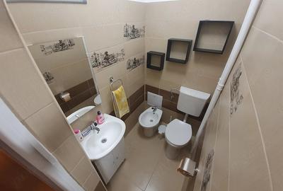 Apartament cu 3 camere decomandat în Universitate - 6