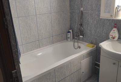 Apartament cu 3 camere decomandat în Abator - 7