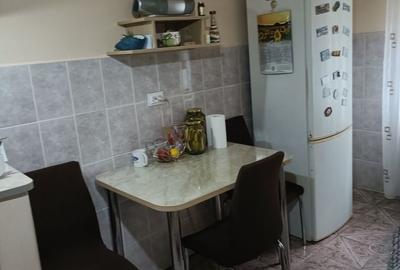 Apartament cu 2 camere nedecomandat în Mărăști