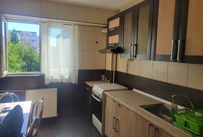 Apartament cu 2 camere semidecomandat în Militari