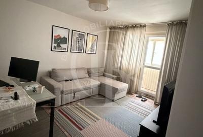 Apartament cu 2 camere decomandat în Titan