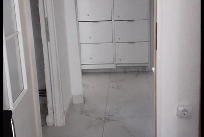 Apartament cu 3 camere decomandat în Central - 2