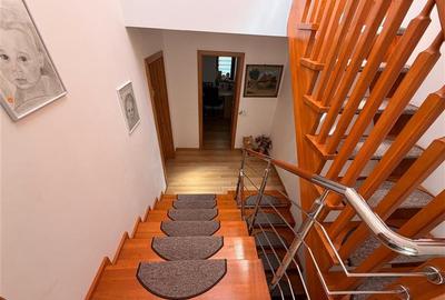 Casă individuală cu 9 camere cu Teren 400 Mp în Central - 14