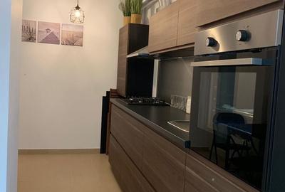 Apartament cu 2 camere decomandat în Sisești - 4
