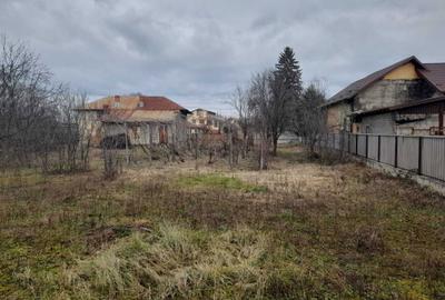 Casă cu 4 camere în - 5