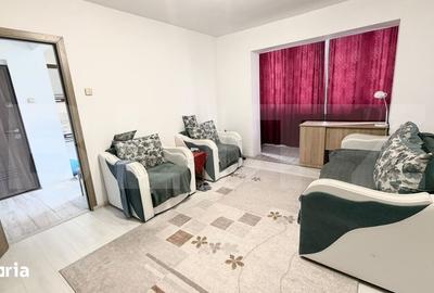 Apartament cu 2 camere semidecomandat în Cetate