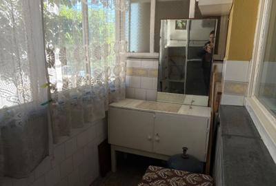 Apartament cu 3 camere decomandat în Central - 1