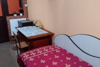 Apartament cu 1 camere semidecomandat în Iași