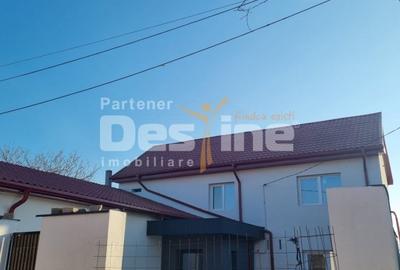Casă individuală cu 5 camere cu Canalizare în Centrul Vechi - 3