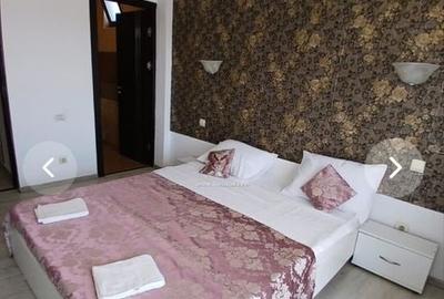 Apartament decomandat în Delfinariu