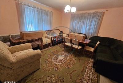 Casă cu 4 camere în Șintereag