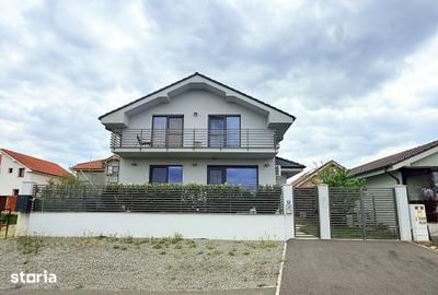 Casă cu 5 camere cu Teren 250 Mp în Tokai - 11