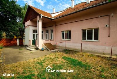 Casă cu 4 camere în Ultracentral