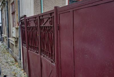 Casă cu 4 camere în Central - 4
