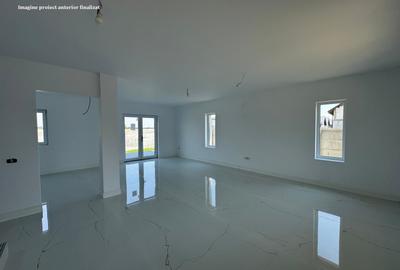 Casă individuală cu 4 camere cu Canalizare în Exterior Nord - 3