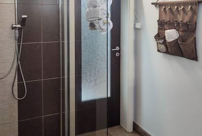 Casă cu 7 camere cu Teren 938 Mp în Chilia Veche