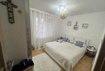 Apartament cu 2 camere în Micro 6