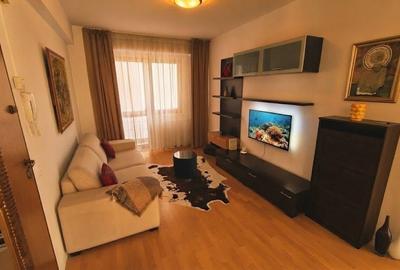 Apartament cu 2 camere semidecomandat, mobilat în Dorobanți
