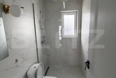 Casă cu 3 camere cu Teren 300 Mp în Central - 2