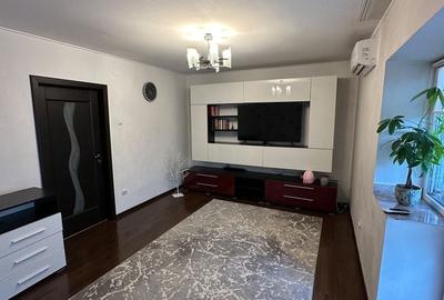 Apartament cu 2 camere decomandat în Colentina
