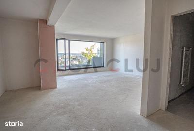 Apartament cu 4 camere în Zorilor