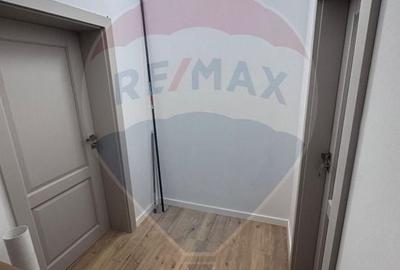 Birou, de 30.059999465942 mp, în Ultracentral - 8