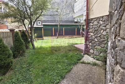 Casă cu 13 camere cu Canalizare în Central - 11