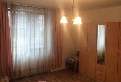 Apartament cu 2 camere decomandat în Dosu Bricii