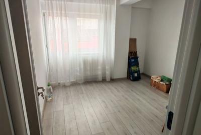 Apartament cu 3 camere decomandat în Exterior Vest - 3