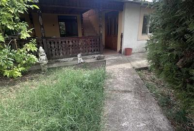 Casă cu 4 camere în Breb - 2