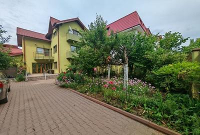 Casă cu 4 camere în Central