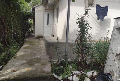 Casă cu 4 camere cu Teren 1339 Mp în Bârlad