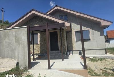 Casă cu 4 camere cu Teren 156 Mp în Calea Aradului