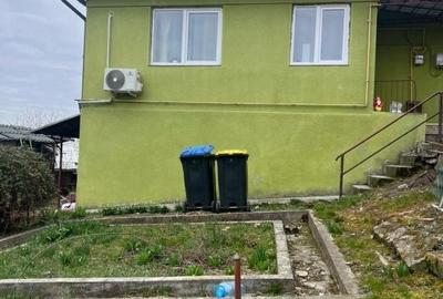 Casă cu 3 camere în Central