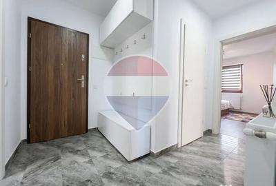Apartament cu 2 camere decomandat în IAR