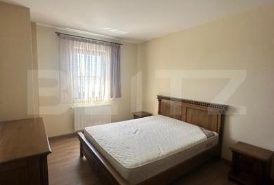 Apartament cu 3 camere decomandat, mobilat în Moșnița Nouă