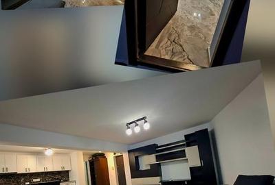 Apartament cu 3 camere decomandat, mobilat în Central