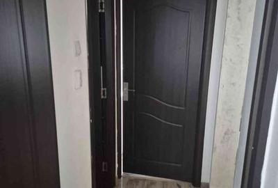 Apartament cu 3 camere semidecomandat în Rahova - 5