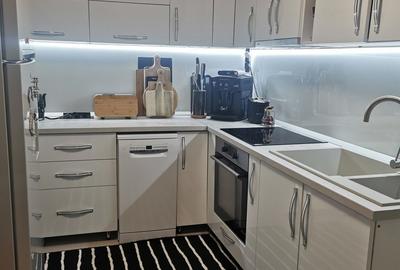 Casă cu 6 camere cu Teren 60 Mp în Centrul Istoric
