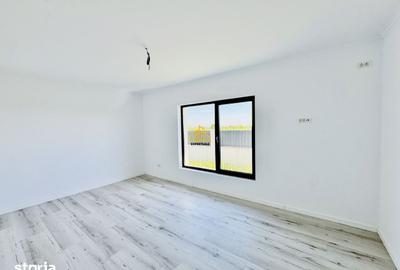Casă cu 3 camere cu Teren 400 Mp în Domnești - 9