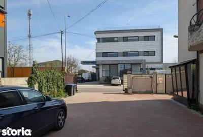 Spațiu comercial, de 550 mp, în Central - 6