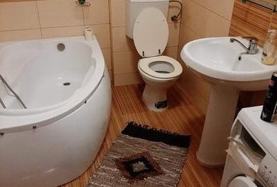 Garsonieră decomandată în Unirii - 1