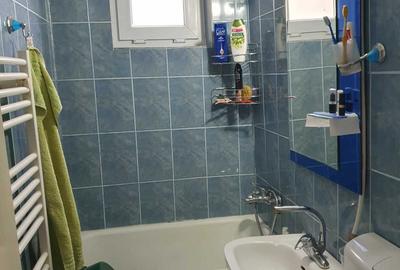 Apartament cu 2 camere semidecomandat, mobilat în Central