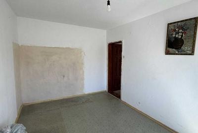 Apartament cu 4 camere semidecomandat în Centrul Civic - 2