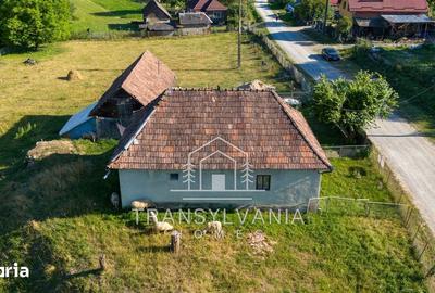 Casă cu 2 camere cu Teren 3463 Mp în Aluniș - 15