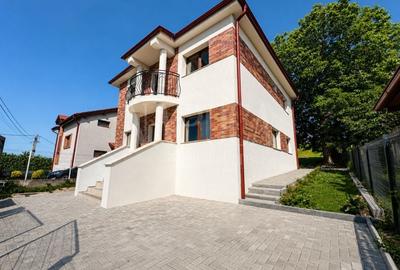Casă individuală cu 4 camere cu Teren 700 Mp în Dezmir
