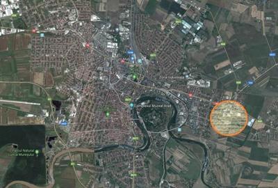 Teren extravilan de 9904 mp, în 3 Insule