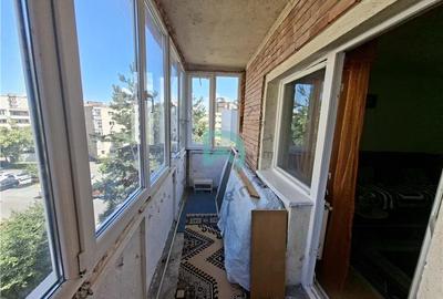 Apartament cu 3 camere decomandat în Județean - 11