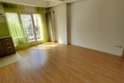 Apartament cu 3 camere în Ștefăneștii de Jos - 6