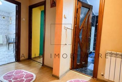 Apartament cu 2 camere decomandat în Micro 21